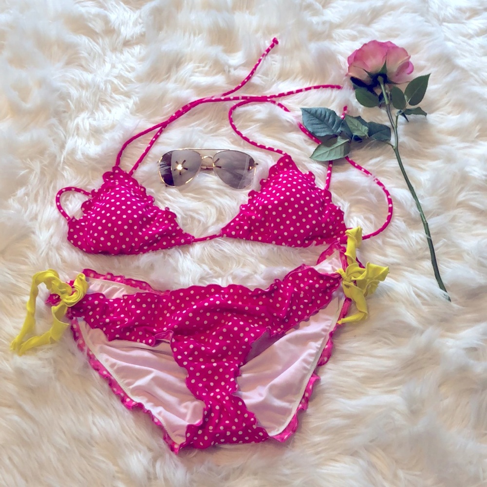 Pink Victoria Secret polka dot bikini💕